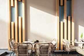 Sapphire Blue Suites
