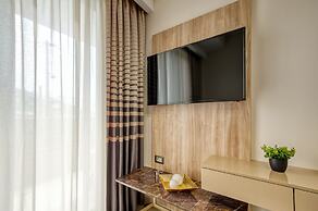 Sapphire Horizon Suites
