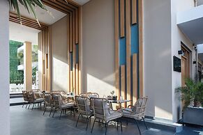 Sapphire Horizon Suites