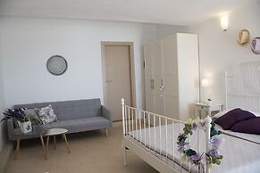 Skiathea Villas