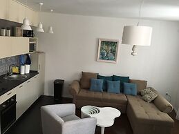 Square 44 Apartment