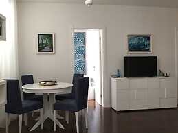 Square 44 Apartment
