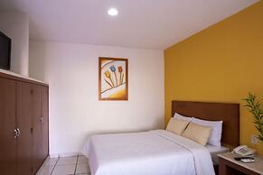 Hotel Arcos Aeropuerto