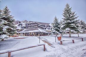 Hotel Junior