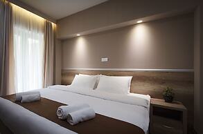Hotel Junior