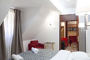 Hotel Junior