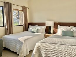 Paradise Surf Hotel