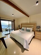 Paradise Surf Hotel