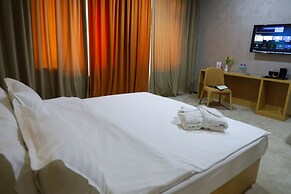 City Inn Hotel