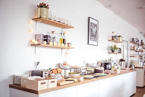 Hostel Café Koti