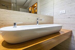 Luxury Villa White Rose with the Pool