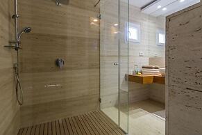 Luxury Villa White Rose with the Pool