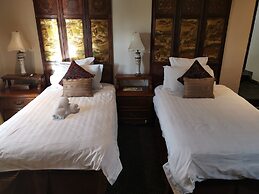 Erasmus Manor Guest House