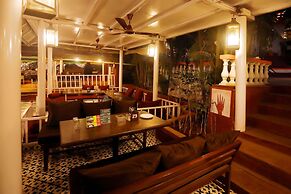 Pali Village Resort