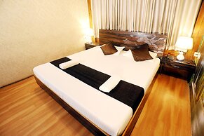 Pali Village Resort