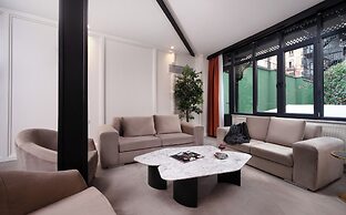 Walton Gardens Pera