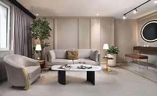 Walton Gardens Pera