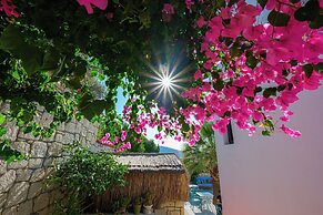 Kybele Alacati