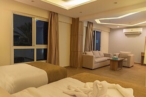 Nine Pyramids View Hotel
