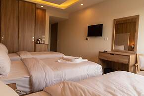 Nine Pyramids View Hotel
