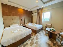 Nine Pyramids View Hotel