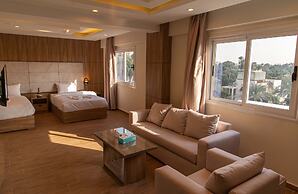 Nine Pyramids View Hotel