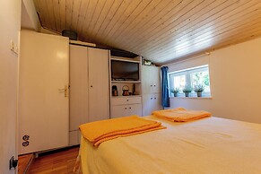 Apartment Seneca
