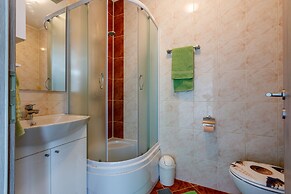Apartments Ledy