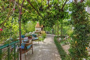 Apartments Ledy