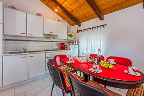 Apartments Ledy