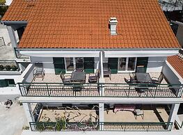 Apartments Tomic