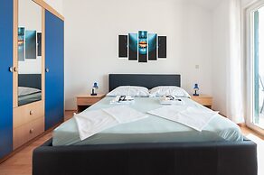 Apartments Tomic
