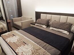 Araia Room