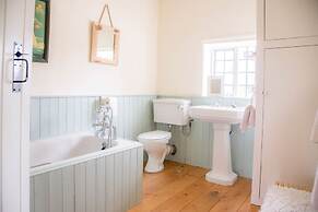 Manor Lodge, Walberswick