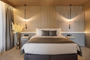 Qosmo Brasov Hotel