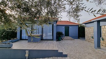 Luxury Private Villa Complex With Pool and Jacuzzi