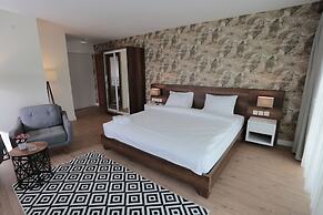 Avwan Hotel Cigli