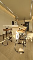 Phaedrus Living: Venus Seaview Lighthouse Villa