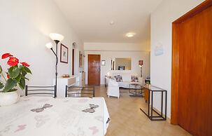 A08 - Magnolia Sea View Apartment