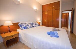 A08 - Magnolia Sea View Apartment