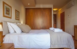 B27 - Luzbay 2 Bed Apartment