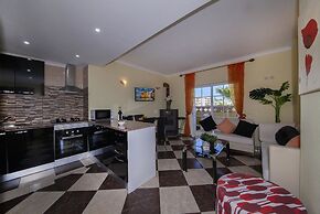 B47 - Walkway Beach View Apartment