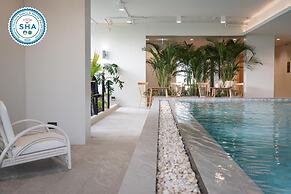 The Rise Suites Hotel Chiang Mai