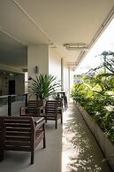 The Rise Suites Hotel Chiang Mai