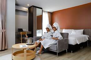 The Rise Suites Hotel Chiang Mai