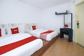 Hotel O River Inn