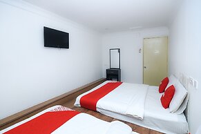 Hotel O River Inn