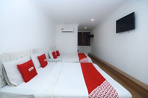 Hotel O River Inn