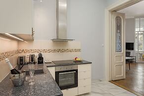 New York Palace View Apartment