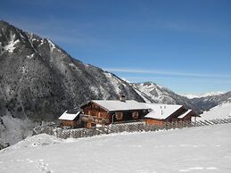 Chalet in Rauris Near Ski Paradise